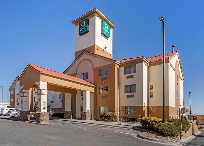 Days Inn by Wyndham Englewood Denver Tech Center